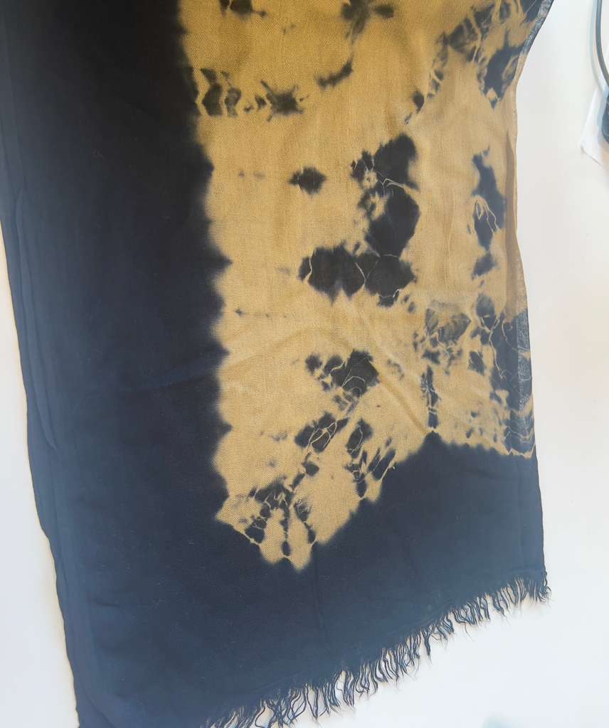 Modal Hijab in Black